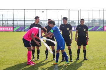 星空体育-藏族球员组成的甘南九二联：足球让各民族抱在一起