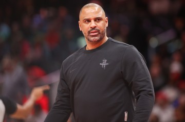 星空体育-火箭队本赛季场均三分出手次数为30.9次 队史自12-13赛季后最低